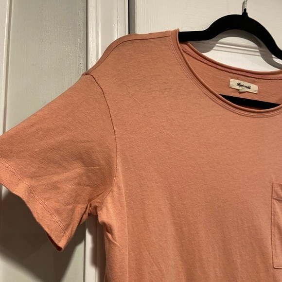 NWOT Madewell Size XS Pink Clay Short Sleeve Crew Split Hem Pocket Tee Shirt - Picture 3 of 11
